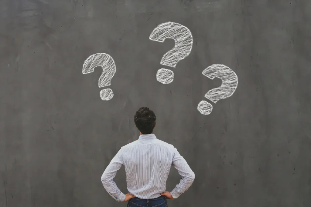 3 questions à se poser pour choisir de se former ou de déléguer sa communication